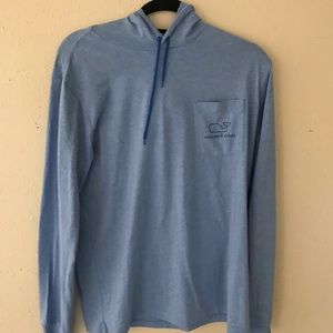 Blue vineyard vines sweatshirt